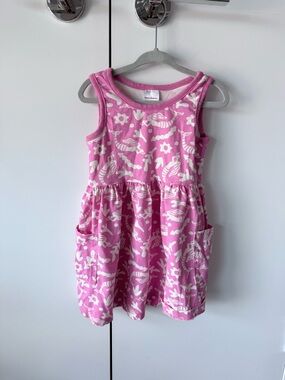 Hanna Andersson Sleeveless Print Pocket Dress Merry Mermaids on Pink Flash 3T